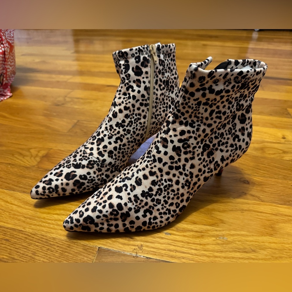 Betsey Johnson Leopard Print Pointed Toe Ankle Boots in Black and Cream